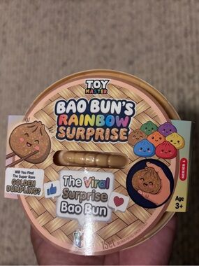 Toy Master Bao Bun's Rainbow Surprise - Viral Squishy Dumpling